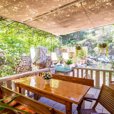 Nikolina * 룸바르다